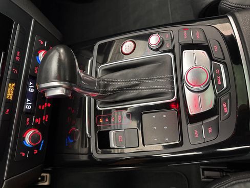 Used 2013 Audi S7 Prestige w/ Innovation Pkg image 24