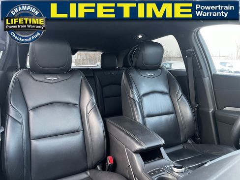 Used 2023 Cadillac XT4 Premium Luxury image 36