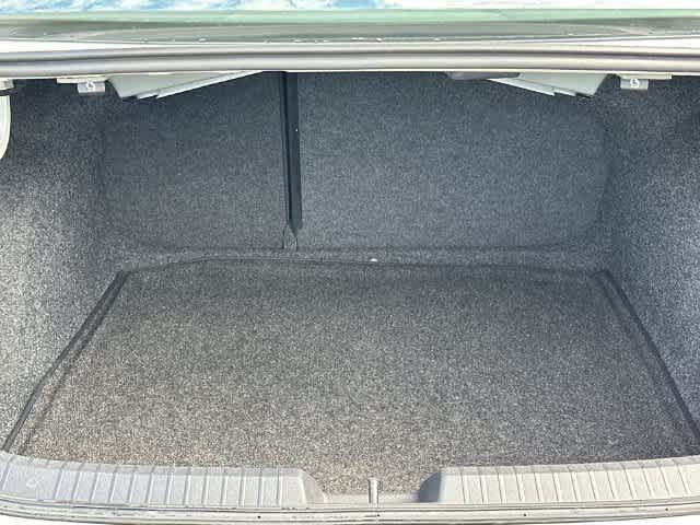 Used 2019 Volkswagen Jetta SE FWD image 24