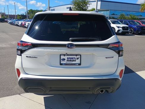 New 2026 Subaru Forester Touring AWD/4WD image 6