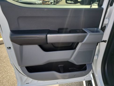 Used 2025 Ford F250 XLT AWD/4WD image 11