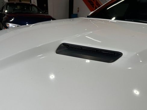 Used 2016 Dodge Challenger R/T Scat Pack w/ Leather Interior Group image 11