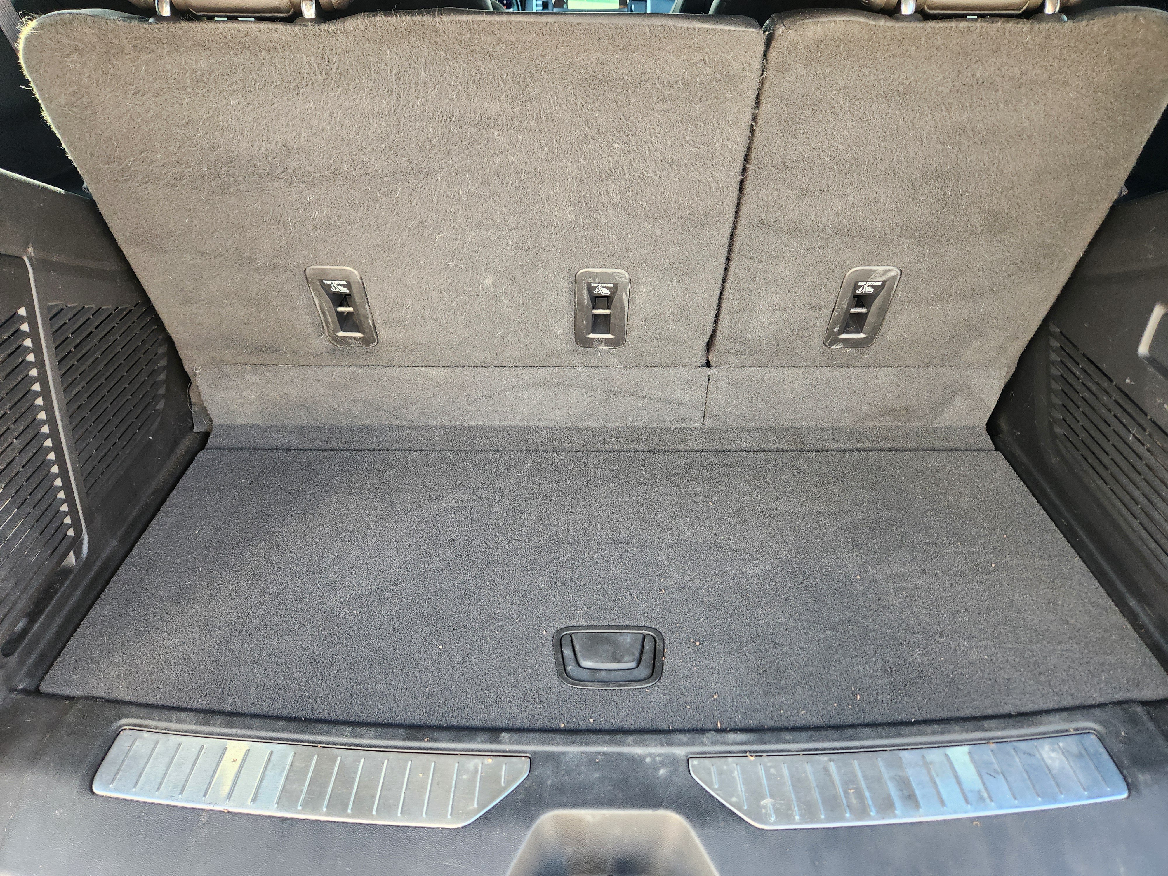 Used 2022 Chevrolet Tahoe RST w/ Luxury Package RWD image 24