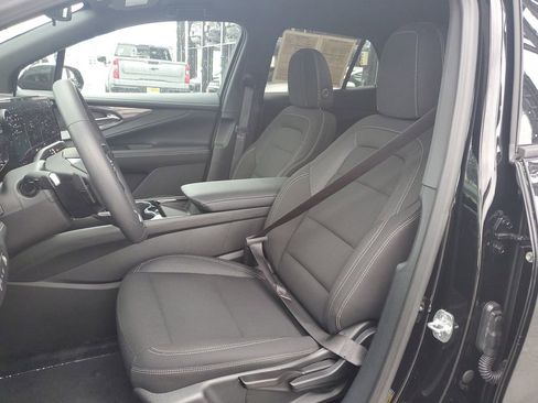 Used 2026 Chevrolet Blazer EV LT w/ Midnight/Sport Edition image 16