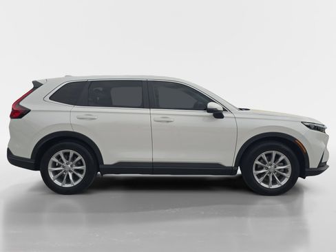 Used 2025 Honda CR-V EX image 2