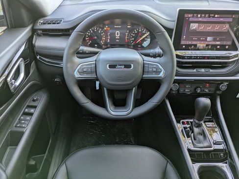 New 2026 Jeep Compass Latitude AWD/4WD image 14