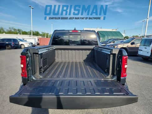 New 2026 RAM 1500 4x4 Crew Cab image 18