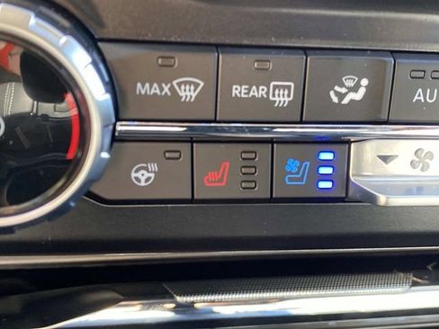 New 2026 Ford F250 Lariat w/ Black Appearance Package AWD/4WD image 19