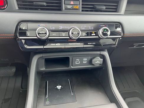 New 2025 Honda Pilot TrailSport image 21