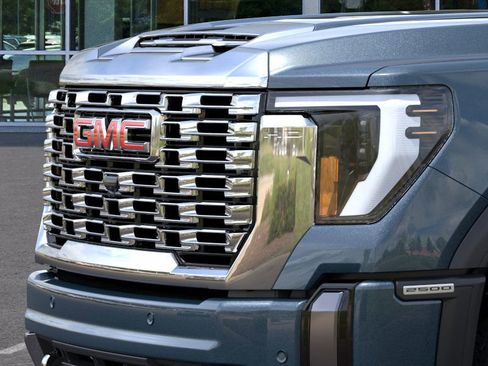 New 2026 GMC Sierra 2500 Denali w/ Denali Reserve Package image 37