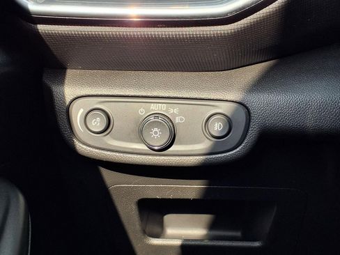 Used 2023 Chevrolet TrailBlazer LT image 18