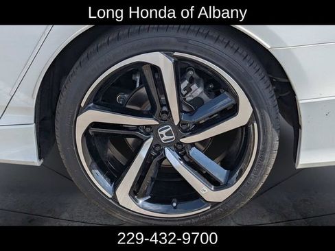 Used 2022 Honda Accord Sport image 11