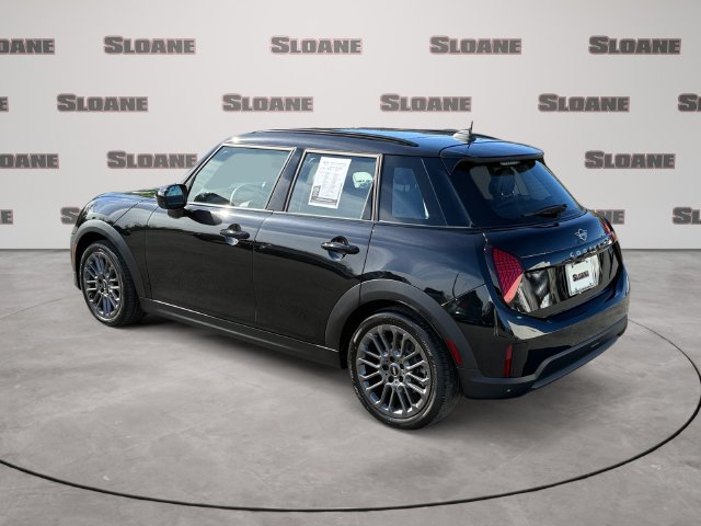 Used 2026 MINI Cooper 4-Door Hardtop FWD image 3