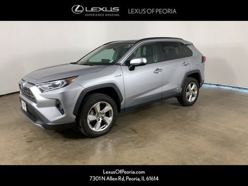 Used 2021 Toyota RAV4 Limited image 1