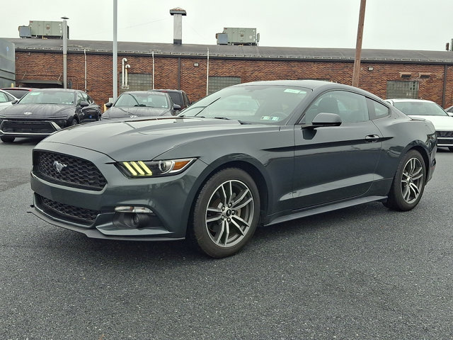 Used 2016 Ford Mustang Coupe RWD image 1