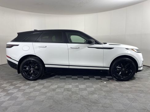 Used 2026 Land Rover Range Rover Velar Dynamic SE AWD/4WD image 6