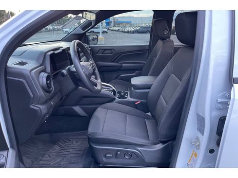 Used 2023 Chevrolet Colorado Trail Boss w/ Advanced Trailering Package image 10