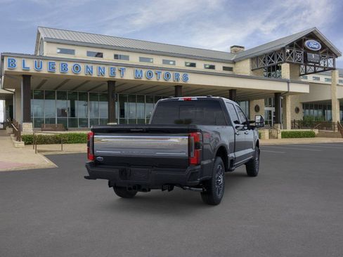 New 2025 Ford F250 Platinum w/ Platinum Plus Package image 8