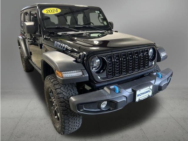 Used 2024 Jeep Wrangler Unlimited AWD/4WD image 8