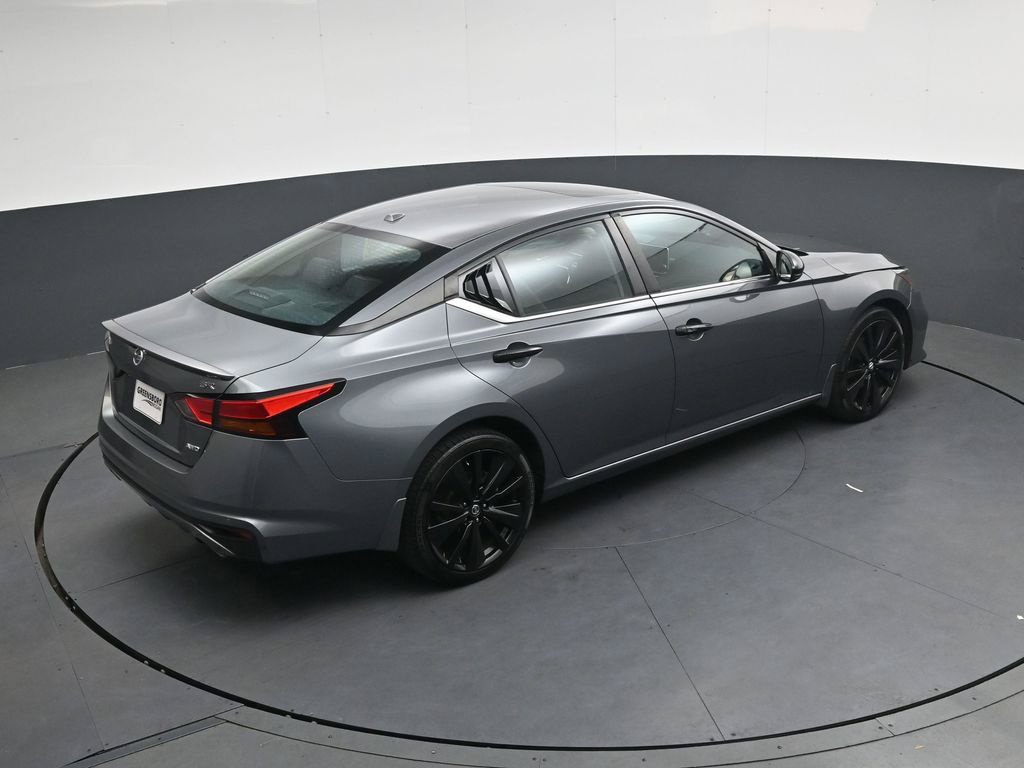 Used 2020 Nissan Altima 2.5 SR w/ Premium Package AWD/4WD image 25