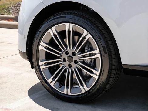 New 2026 Land Rover Range Rover SE AWD/4WD image 73