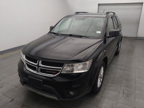 Used 2017 Dodge Journey SXT w/ Premium Group FWD image 15