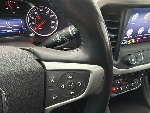 Used 2020 GMC Acadia SLE w/ Driver Convenience Package image 29