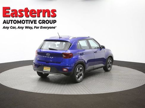 Used 2023 Hyundai Venue Limited w/ Cargo Package FWD image 41