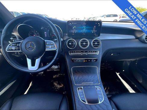 Used 2022 Mercedes-Benz GLC 300 image 21