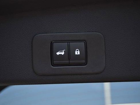 New 2025 Nissan Murano SL image 30