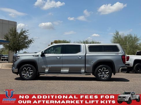 Used 2024 GMC Sierra 1500 SLT w/ SLT Premium Plus Package AWD/4WD image 12