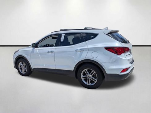 Used 2017 Hyundai Santa Fe Sport FWD image 7