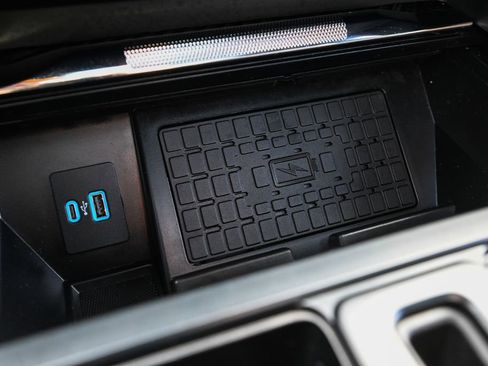 Used 2024 Ford F150 Raptor image 34