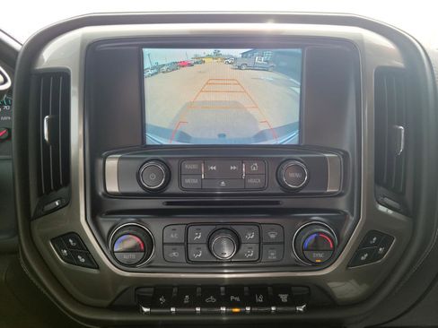 Used 2017 Chevrolet Silverado 2500 High Country w/ Duramax Plus Package image 11