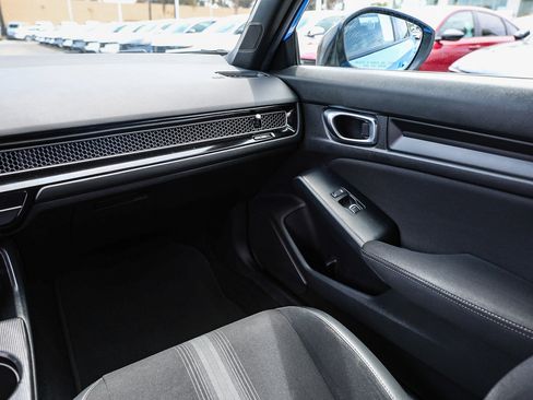 Certified 2024 Honda Civic Sport image 6