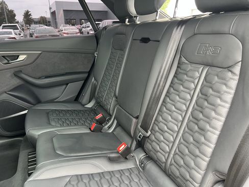 Certified 2025 Audi RS Q8 performance AWD/4WD image 32