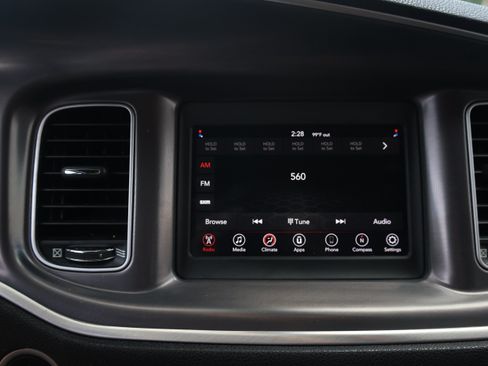 Used 2020 Dodge Charger SXT RWD image 25