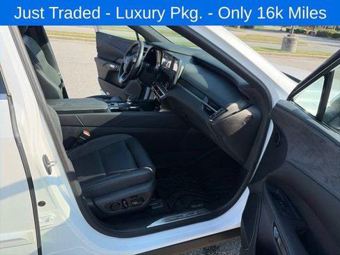 Used 2024 Lexus RX 350 w/ Accessory Package (K3) AWD/4WD image 17