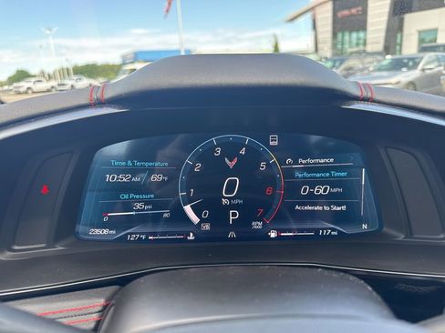 Used 2022 Chevrolet Corvette Stingray Preferred Cpe w/ Z51 Performance Package RWD image 22