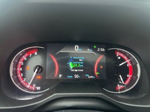 Used 2023 Toyota RAV4 XLE Premium image 13