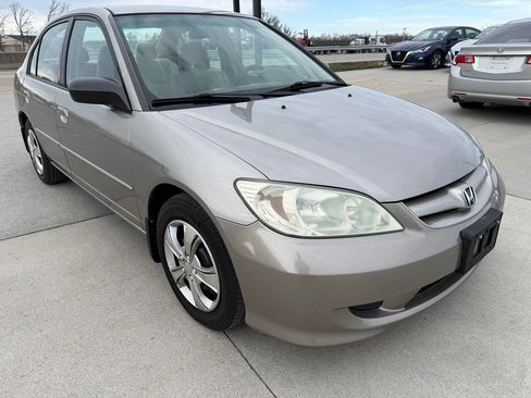 Used 2004 Honda Civic LX image 2