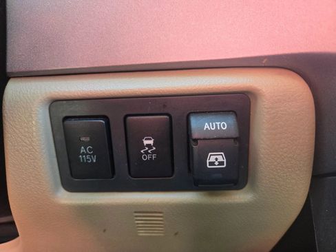 Used 2010 Toyota Sequoia Limited image 26