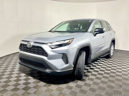 New 2025 Toyota RAV4 LE image 8