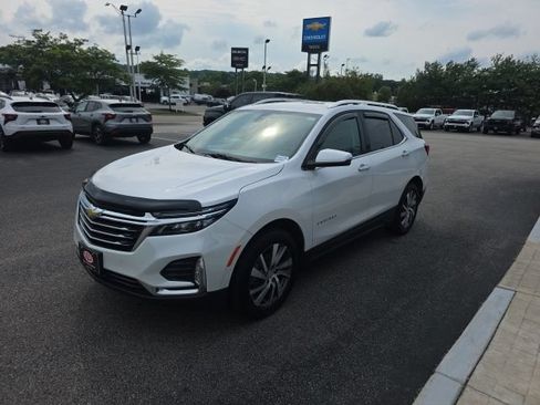 Used 2024 Chevrolet Equinox Premier AWD/4WD image 6
