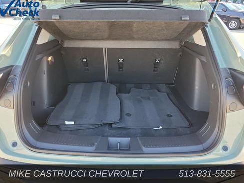 Used 2025 Chevrolet Trax ACTIV w/ Sunroof Package FWD image 25