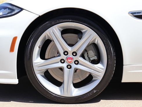 Used 2014 Jaguar XKR R image 43