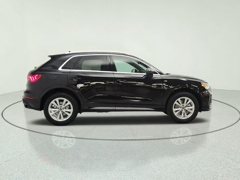 Used 2024 Audi Q3 2.0T Premium AWD/4WD image 4