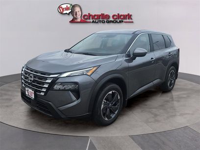 New 2026 Nissan Rogue SV