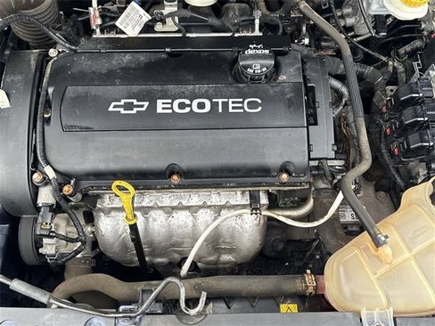 Certified 2015 Chevrolet Sonic LS image 26