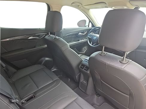 Used 2023 Buick Envision Essence FWD image 28